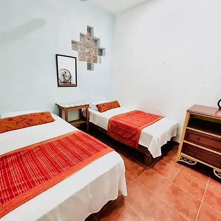 Villa Los Duendes Cancun Exterior photo